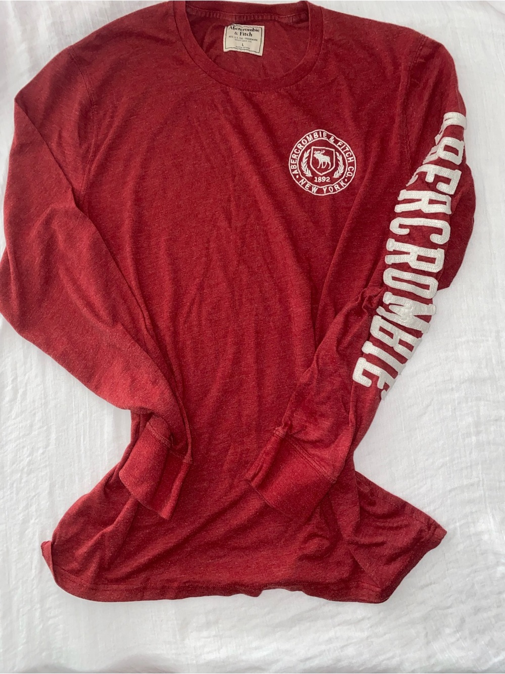 ♥️Abercrombie & Fitch Deep Red 1892 New York Long-Sleeve Logo Tee♥️